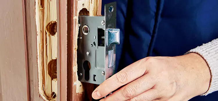 Garage Door Lock Replacement Schenectady
